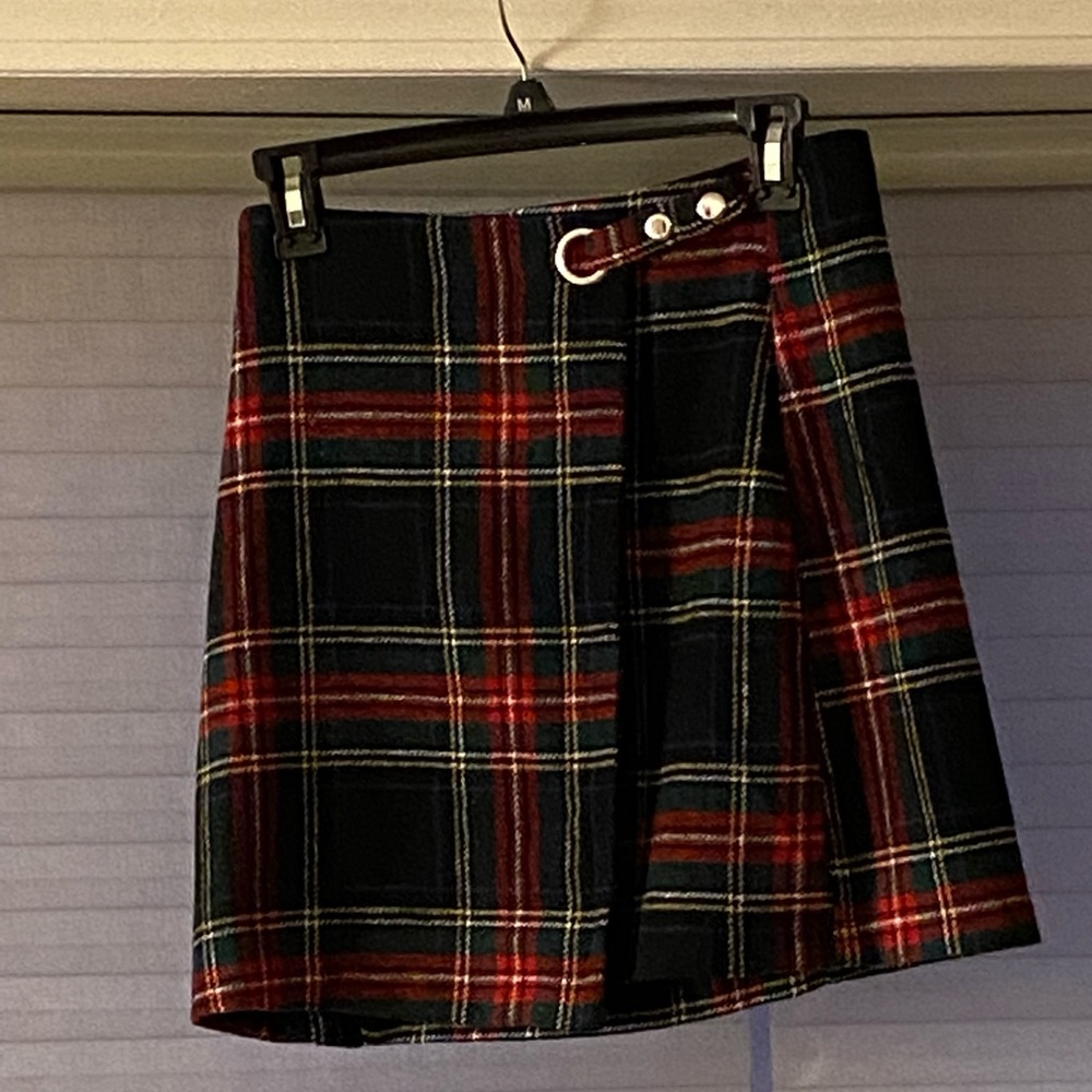 Plaid mini skirt